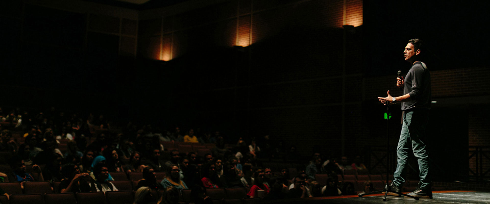 Motivational Speaker Gabe Salazar speaks to a large group of students
